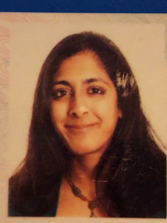 Dr Ferheen Umer